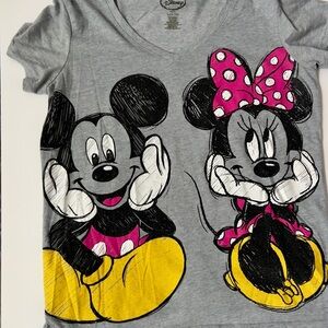 Disney Gray T-Shirt with Mickey and Minnie